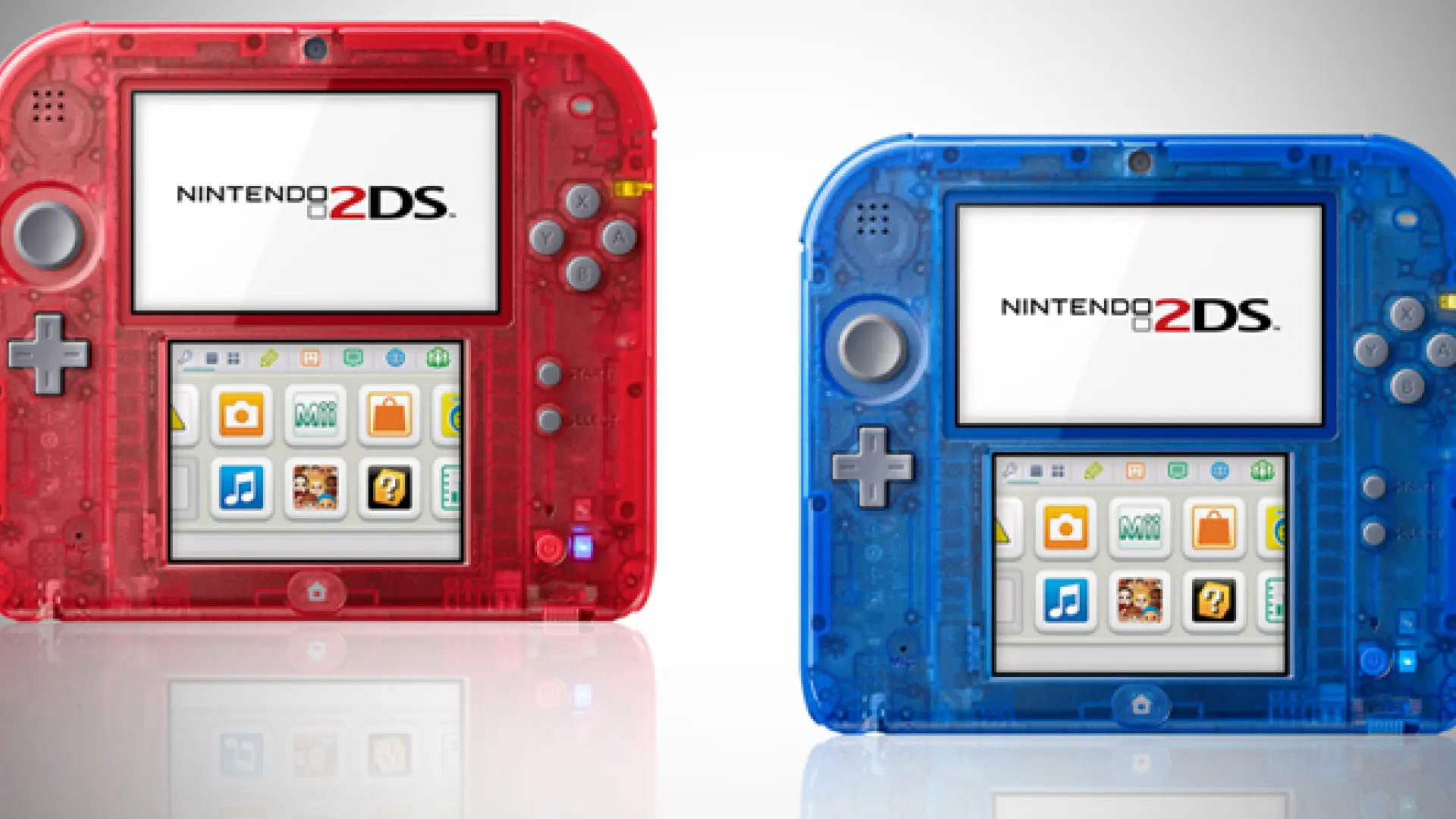 Nintendo 2DS transparentes rouge et bleue
